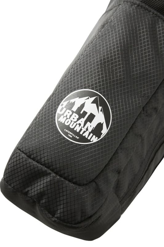 Crossbody taška CAT Urban Mountaineer Kilimanjaro černá