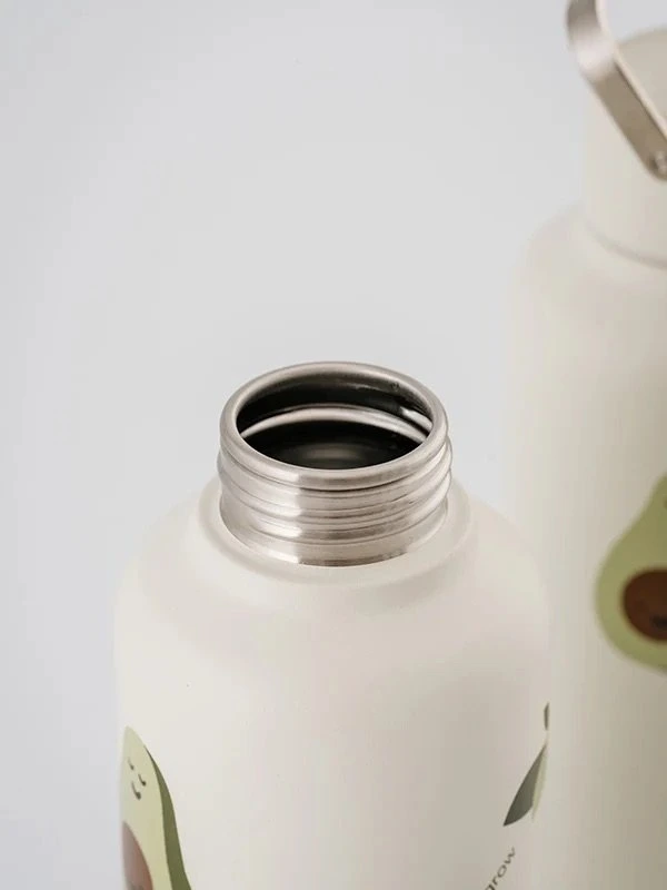 Nerezová láhev na pití Equa Timeless Avocado 600 ml