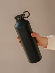 Fľaša na pitie Equa Classy Thermo Dark Grey 680 ml