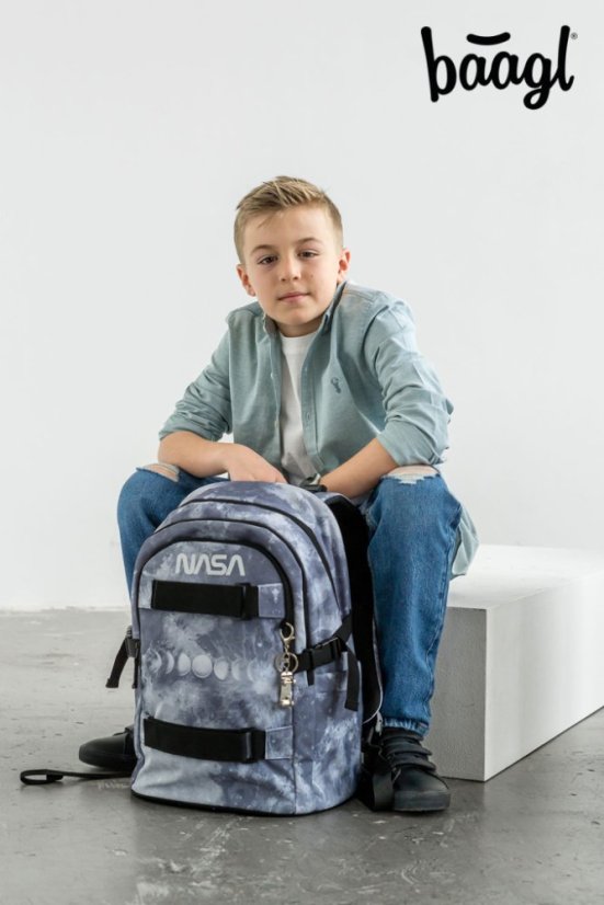 BAAGL SADA 5 Skate NASA Grey: batoh, peračník, vrecko, dosky, púzdro - Baagl