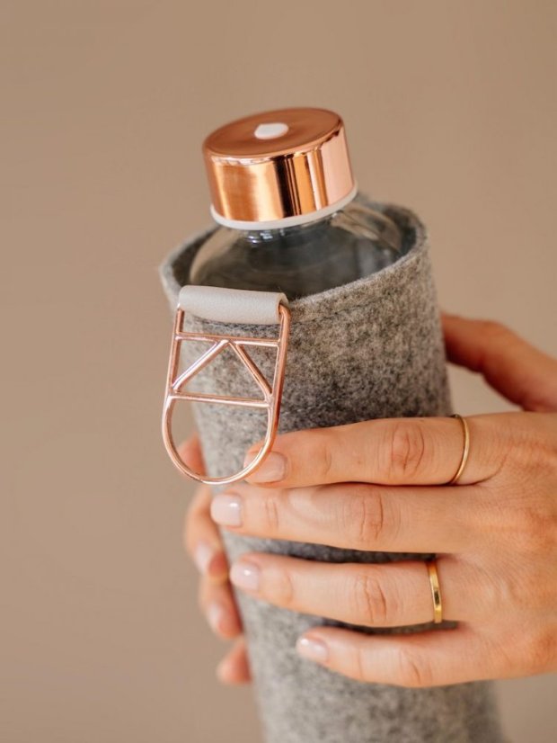 Láhev na pití Equa Mismatch Rose Gold 750 ml s plstěným obalem
