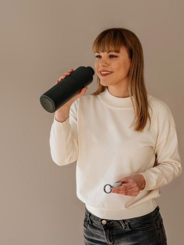 Láhev na pití Equa Classy Thermo Dark Grey 680ml