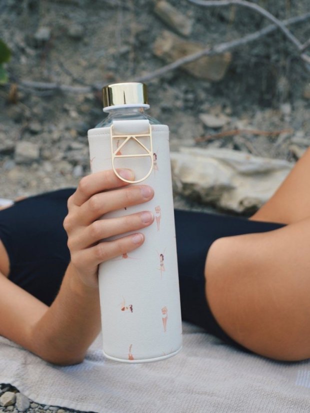 Láhev na pití Equa Mismatch Playa 750 ml s obalem z umělé kůže