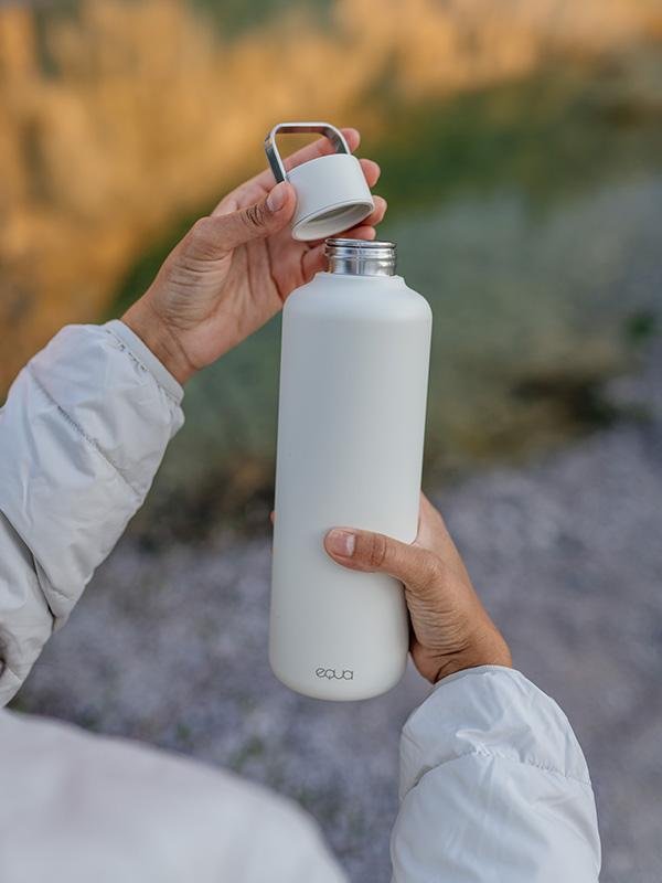 Nerezová láhev na pití Equa Timeless Off White 1000 ml