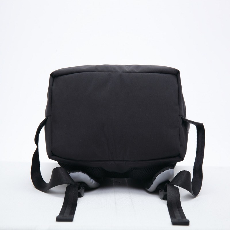 Městský batoh G.RIDE BALTHAZAR 12l silver