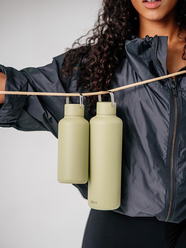 Nerezová láhev na pití Equa Timeless Matcha 1000 ml