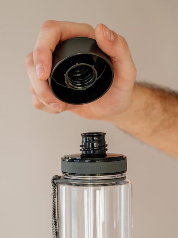 Láhev na pití Equa Plain Black 600ml